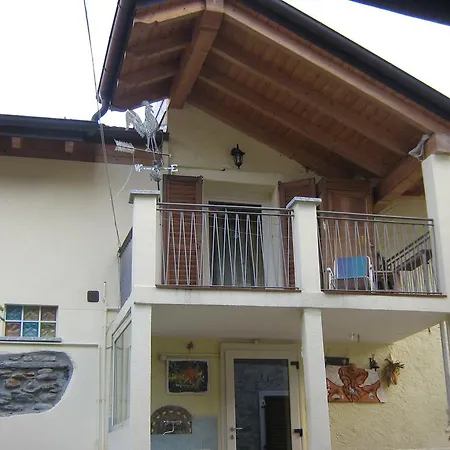 بيت للعطل Casa Letizia